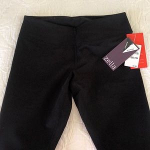 NWT Zella live in black yoga pants